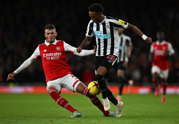 同框回顾哈登经典晃人名场面：绕晕韦斯利约翰逊 战灰熊复制粘贴.