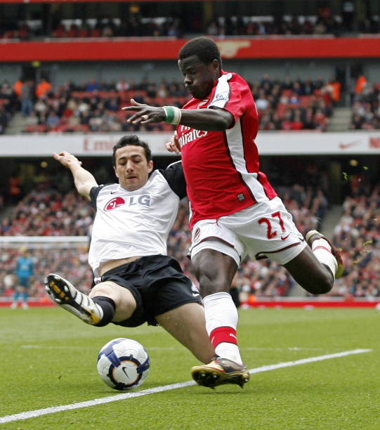 惨淡！东亚杯国足客战韩国仅有4426人到场观赛.